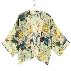 One hundred  stars Winter lily Verdigris kimono EUC OSFM